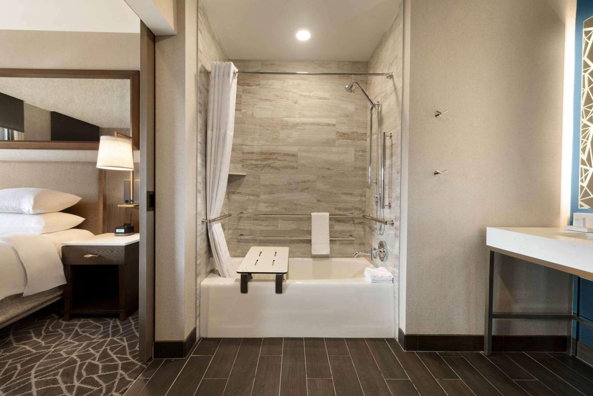 Embassy Suites By Hilton Minneapolis Downtown Hotel Exteriér fotografie